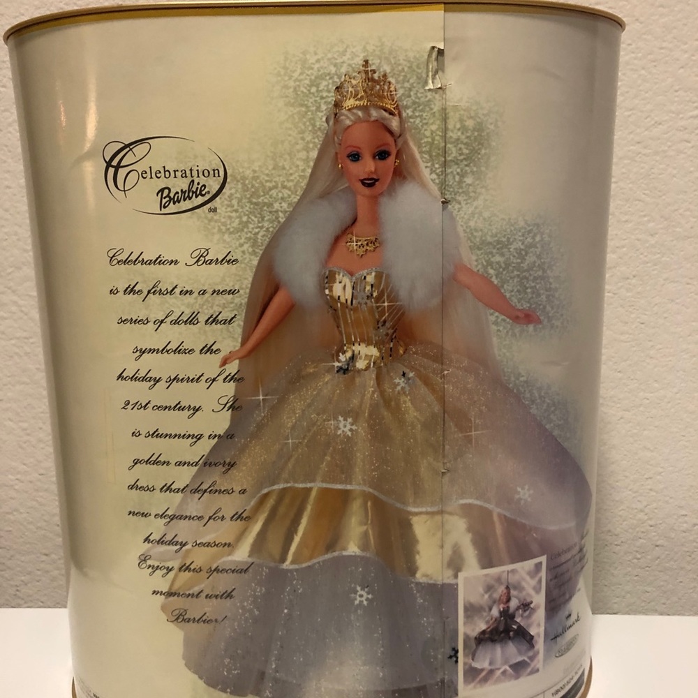 Celebration 2000 Barbie Doll, Special Edition - Picture 2 of 4
